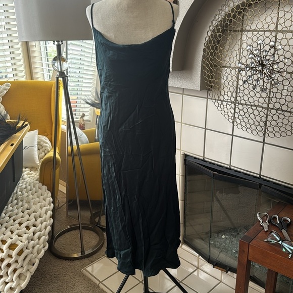 Zara Women's Emerald Green Cowl Neck Slip Midi Dress Sleeveless Size large - Picture 8 of 12